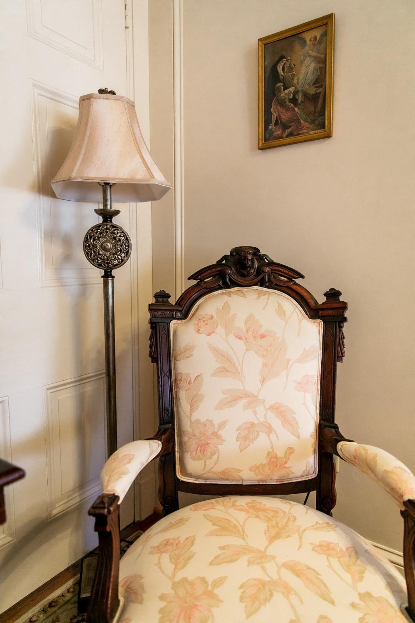 The Emig Mansion Bed & Breakfast York Room photo